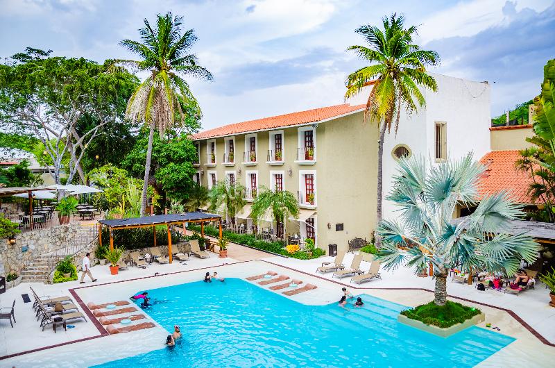 هتل Binniguenda Huatulco & Beach Club
