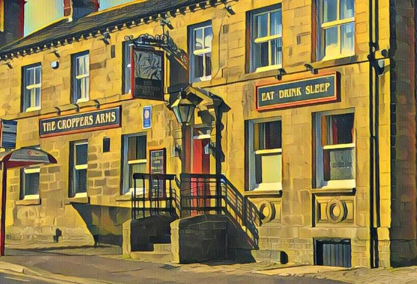 هتل The Croppers Arms