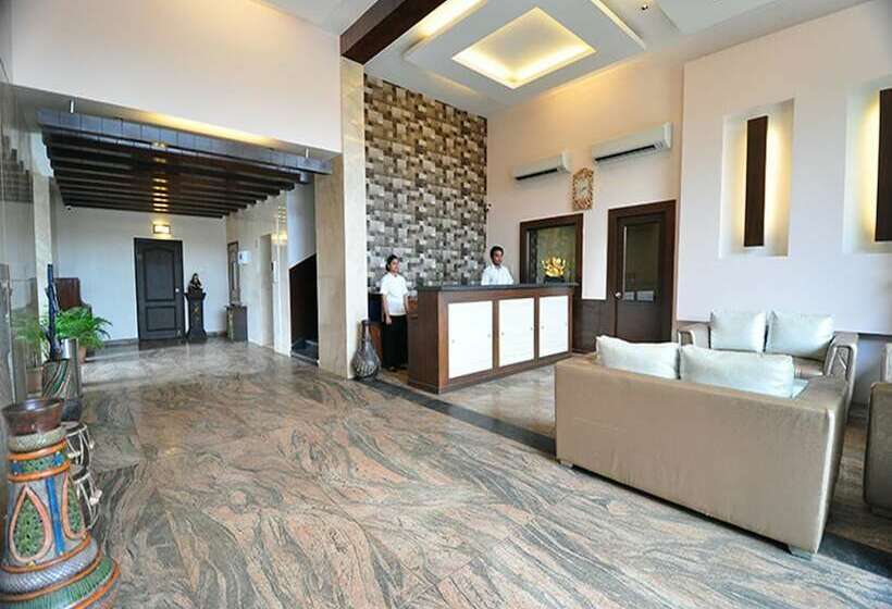 בית מלון כפרי Dewdrop Le Seasons Beach Resort