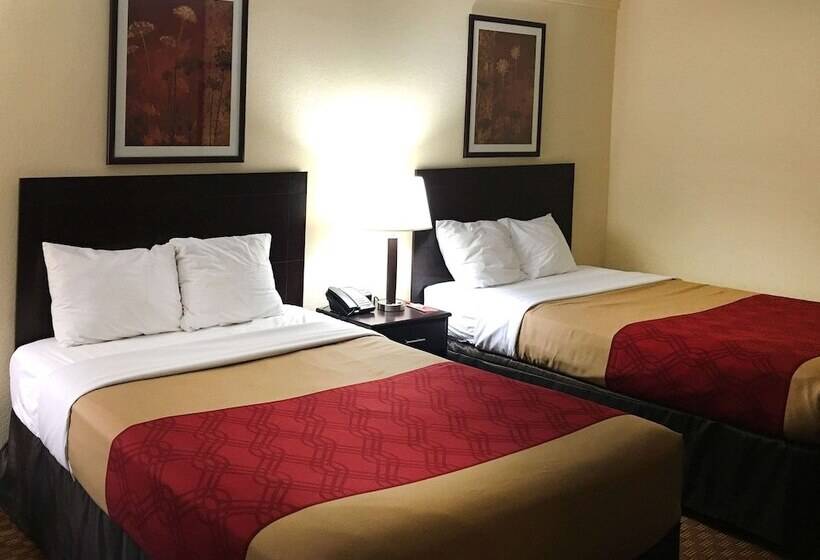ホテル Econo Lodge Inn & Suites Shamokin Dam   Selinsgrove