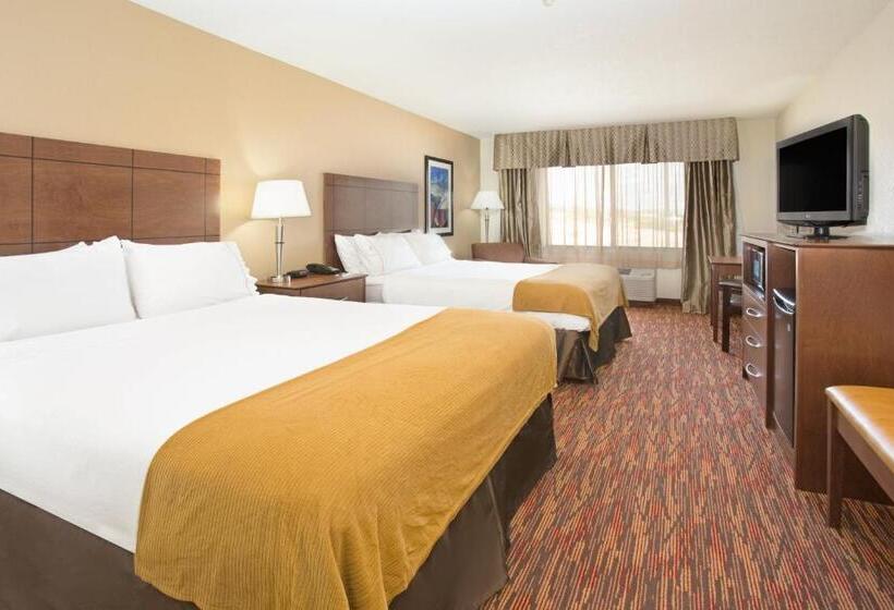 هتل Holiday Inn Express & Suites Truth Or Consequences, An Ihg