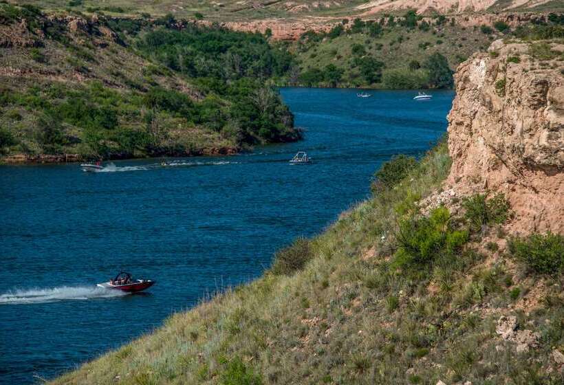 ホテル Knights Inn   Slaton