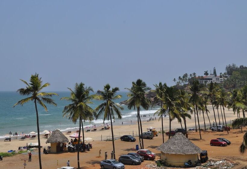 هتل Marine Palace