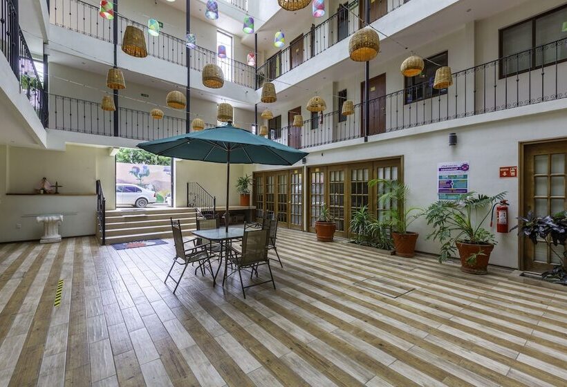 هتل Capital O Oaxaca Guest