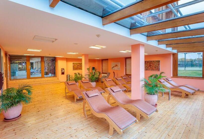 Fotos del hotel Park Holiday Congress & Wellness:  9