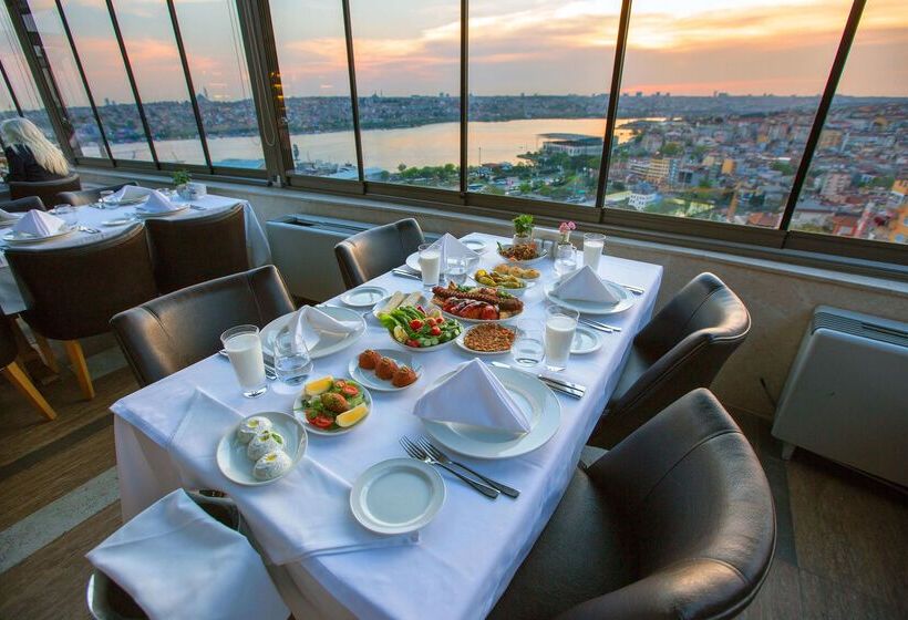 فندق Radisson Blu  Istanbul Pera