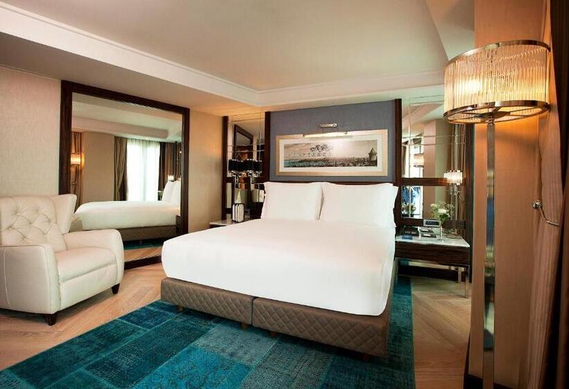 هتل Radisson Blu  Istanbul Pera