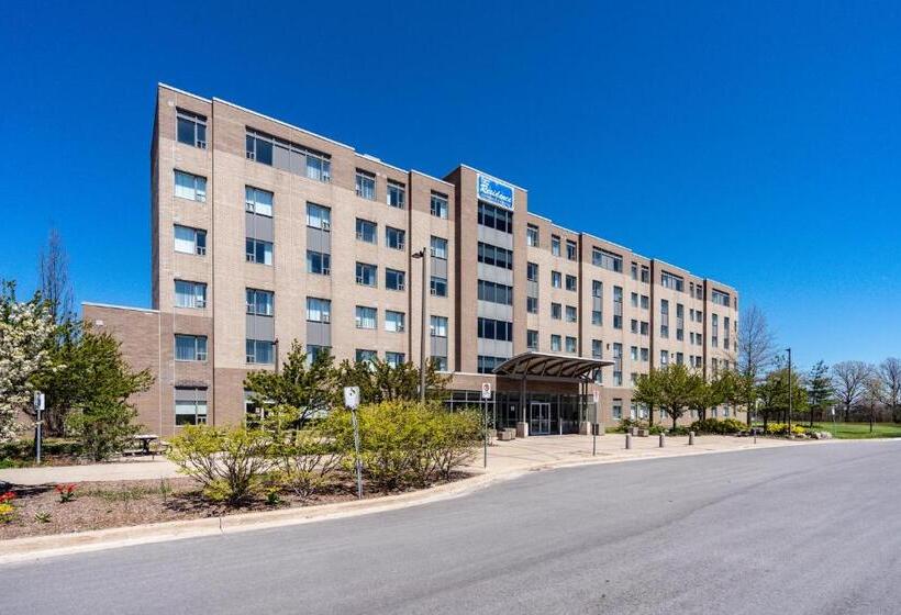 هتل Residence & Conference Centre  Niagaraonthelake