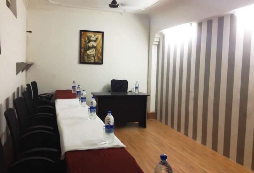 Fotos del hotel Sarin Inn Boutique:  38