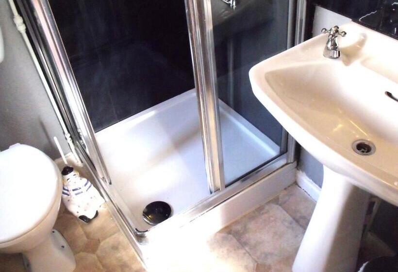 Fotos del hotel The Derby:  31