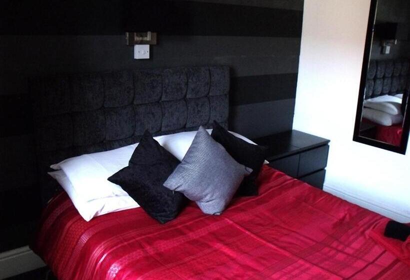 Fotos del hotel The Derby:  4