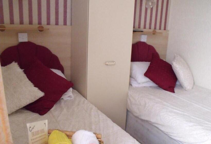 Fotos del hotel The Derby:  6