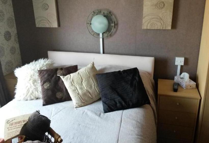 Fotos del hotel The Derby:  34