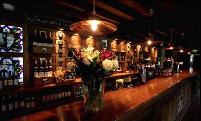 בית מלון כפרי The Grasshopper Inn