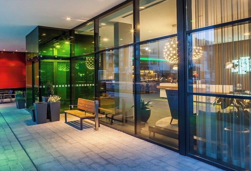 هتل The Holiday Inn Munich  Westpark