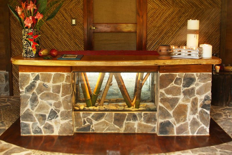 هتل The Lodge At Pico Bonito