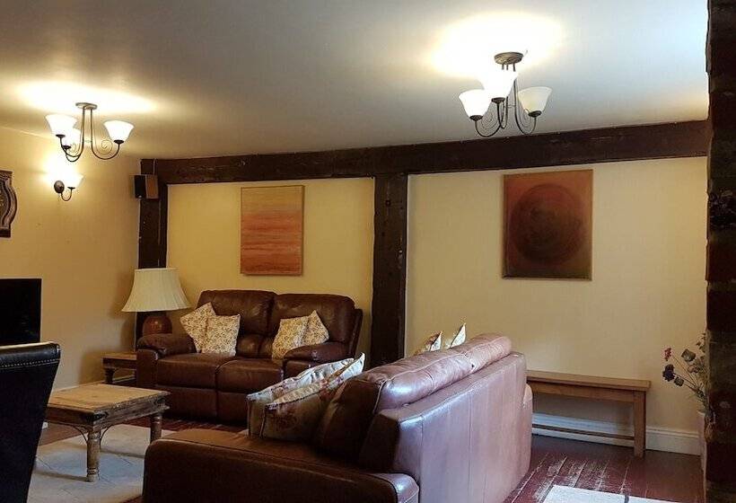 فندق The Pelican Guesthouse