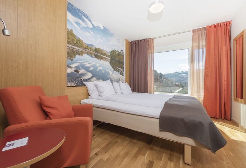 Thon Hotel Surnadal