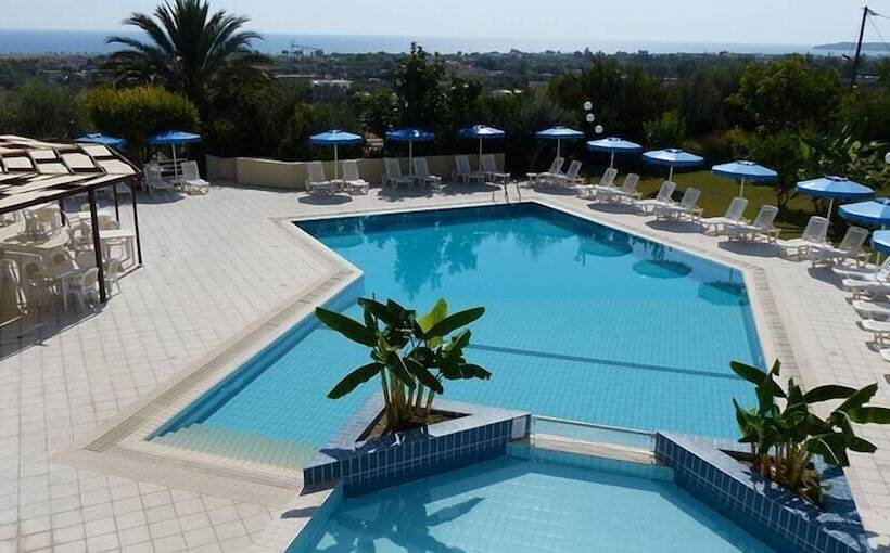 Iris Hotel