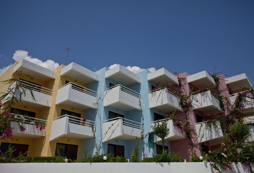 Iris Hotel