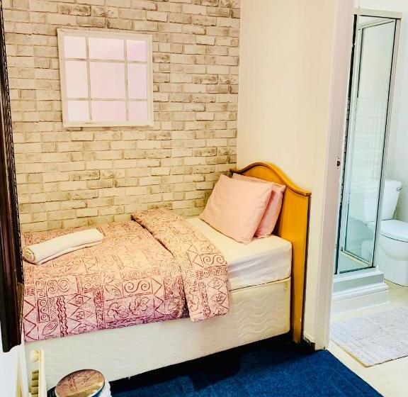 Fotos del hotel Leatham Park Guest House:  11