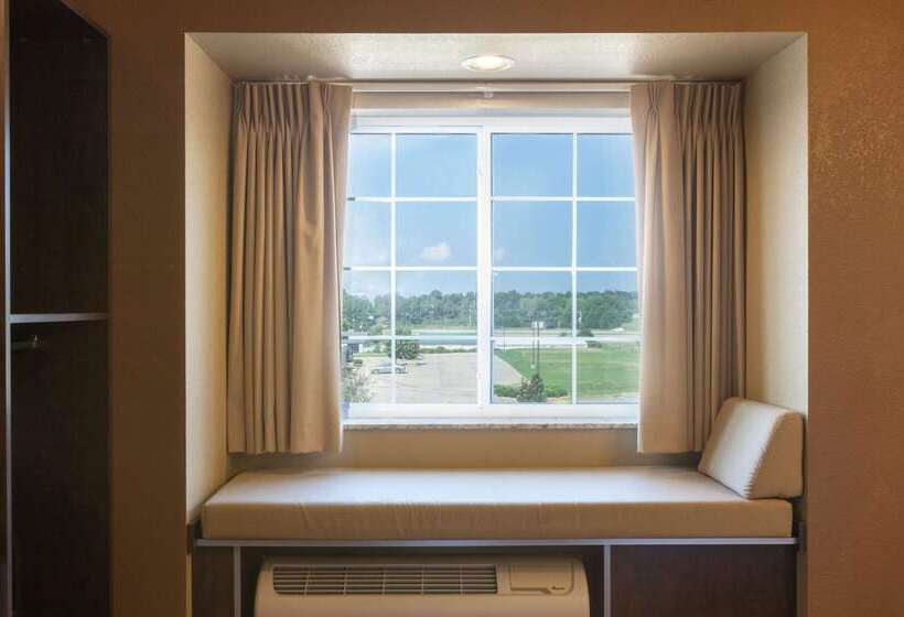 Microtel Inn & Suites By Wyndham Searcy