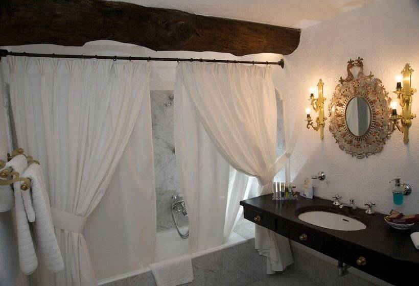استراحتگاه Porto Carras Villa Galini