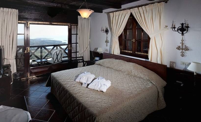 استراحتگاه Porto Carras Villa Galini