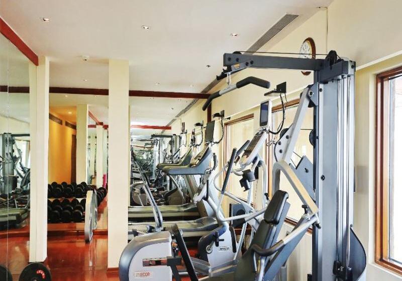 אתר נופש Taj Dal View Srinagar