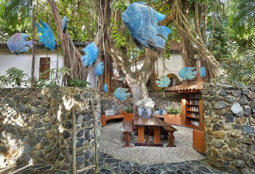 Baoase Luxury Resort