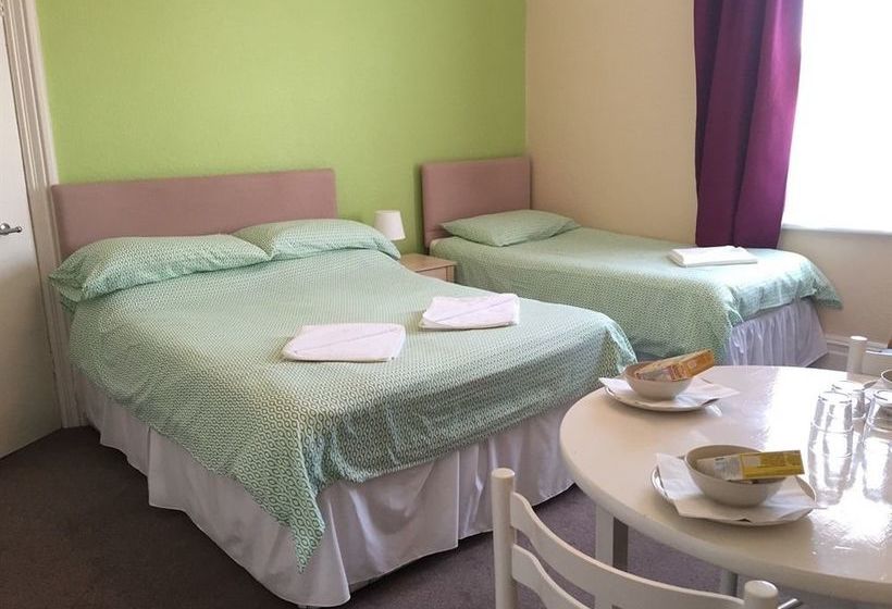 تختخواب و صبحانه Brunton House Guest House