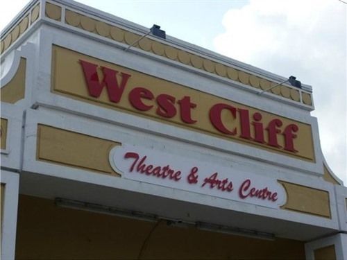 تختخواب و صبحانه Brunton House Guest House