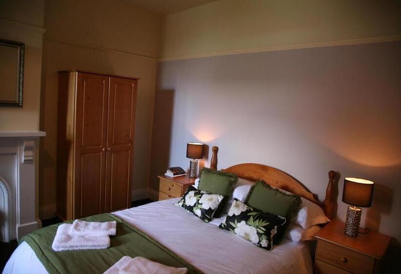 مبيت وإفطار Gillygate Guest House