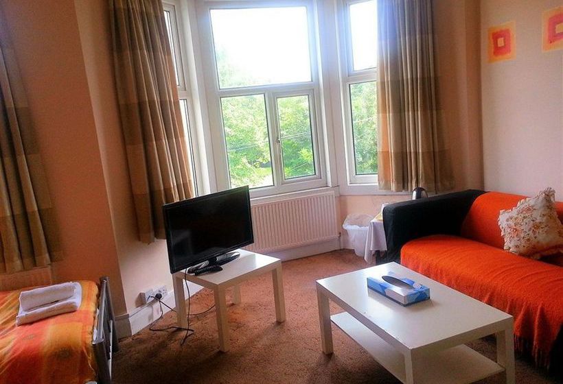 住宿加早餐  Highcroft Guest House