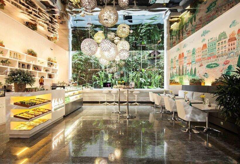 Fotos del hotel Fm7 Resort Hotel - Jakarta Airport:  15
