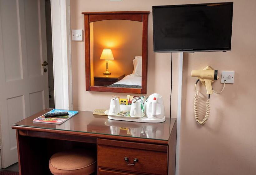 Fotos del hotel Hampton Hotel By Greene King Inns:  29