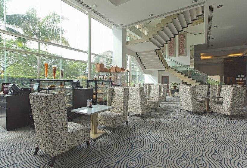 Acacia Hotel Manila