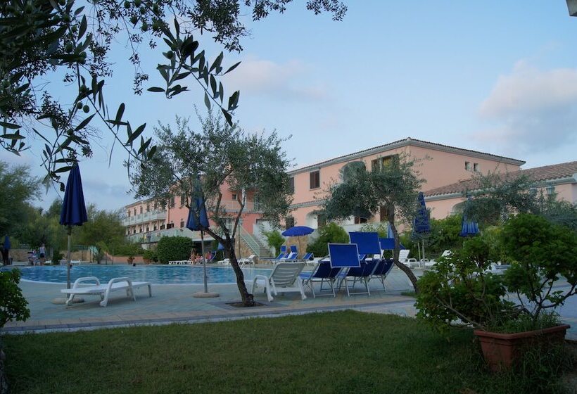 فندق Albergo Residenziale Gli Ontani