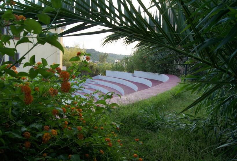 فندق Albergo Residenziale Gli Ontani