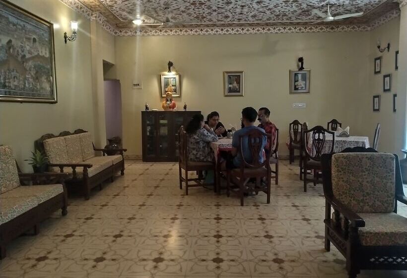 Fotos del hotel Anuraag Villa:  29