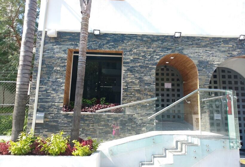 Fotos del hotel Suites Dioh:  6