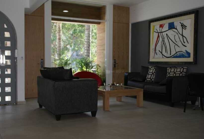 Fotos del hotel Suites Dioh:  8