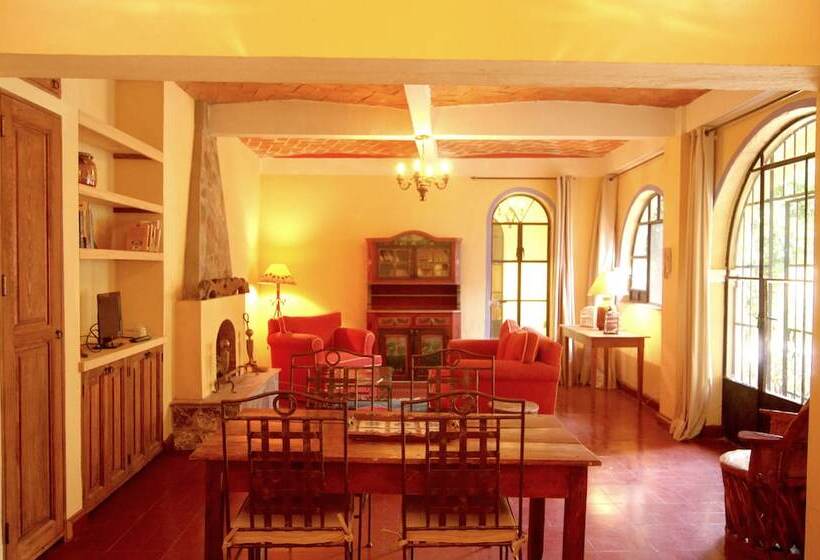 هتل Casa De La Noche