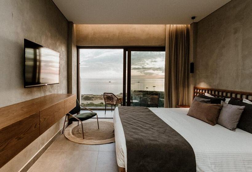 هتل Cavo Zoe Seaside