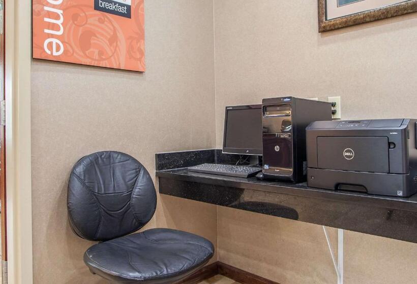 בית מלון כפרי Comfort Inn & Suites Tuscumbiamuscle Shoals