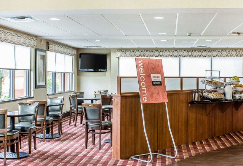 ホテル Comfort Suites Wilson  I  95