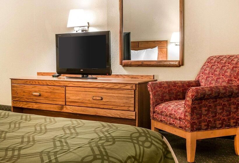 هتل Quality Inn & Suites Munising