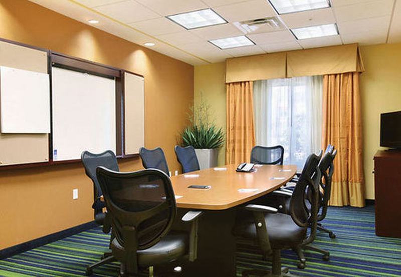 酒店 Fairfield Inn & Suites By Marriott Weirton
