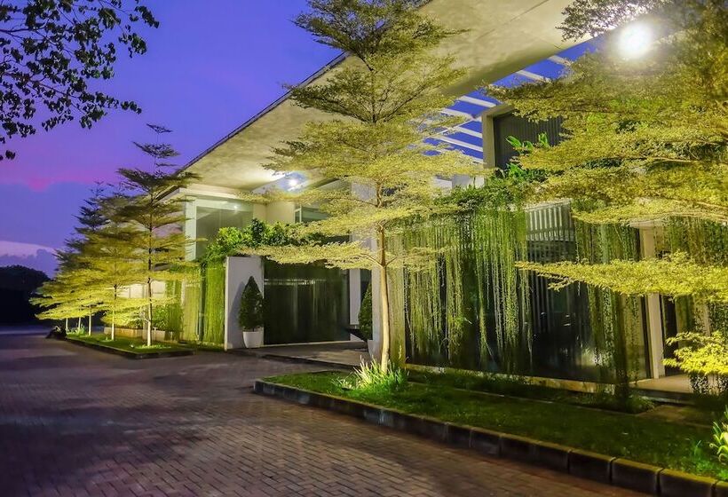 Fotos del hotel Fm7 Resort Hotel - Jakarta Airport:  23