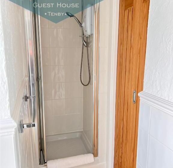 فندق Gumfreston Guest House